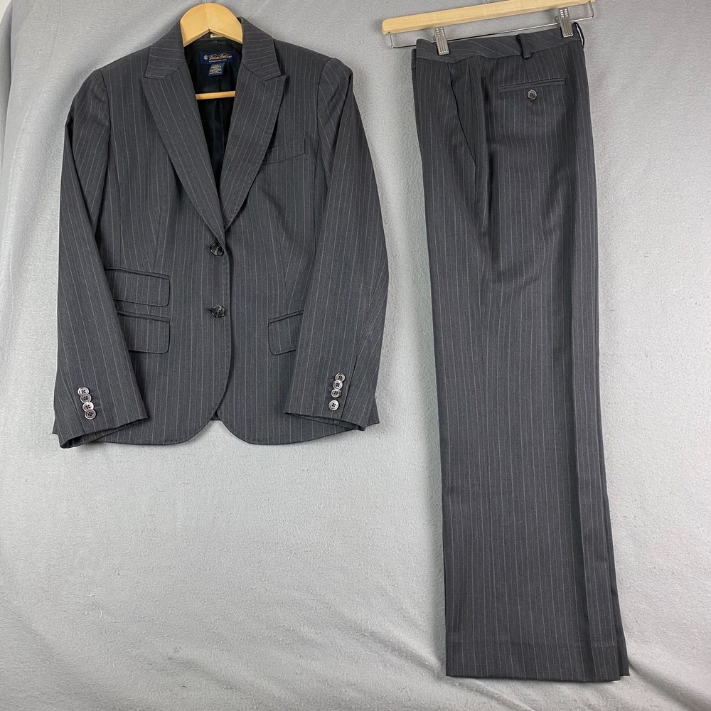 Brooks Brothers womens Pant Suit Set 6 gray 100% Italian Wool striped fabric